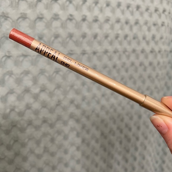 🌈5/$25 BUNDLE Appeal Cosmetics Gel Liner in Chic - Picture 2 of 3